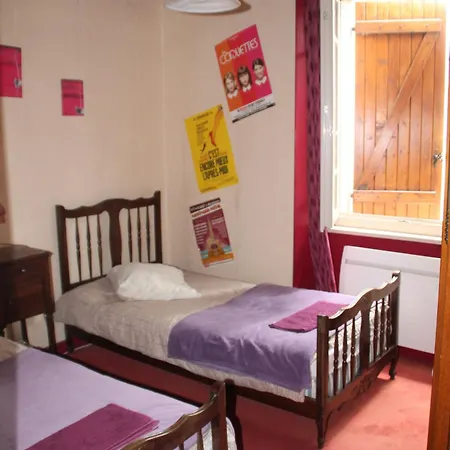 Didier 2 Homestay Saint-Michel-de-Lanes